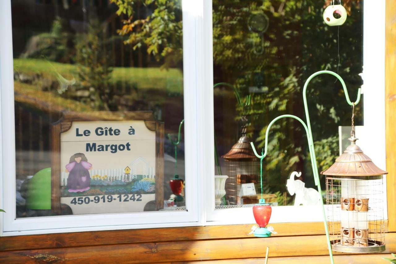 Le Gite A Margot Bromont Exterior photo